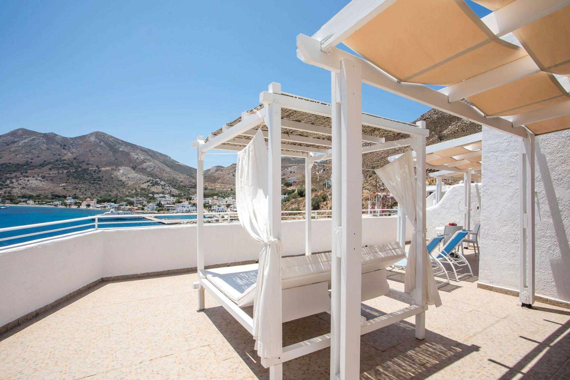 Ilidi Rock Aparthotel Livadia  Exterior foto